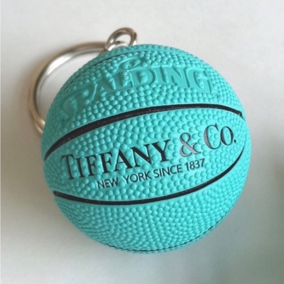 Tiffany & Co X Spaulding Basketball Collaboration Keychain - NWT - Picture 3 of 3